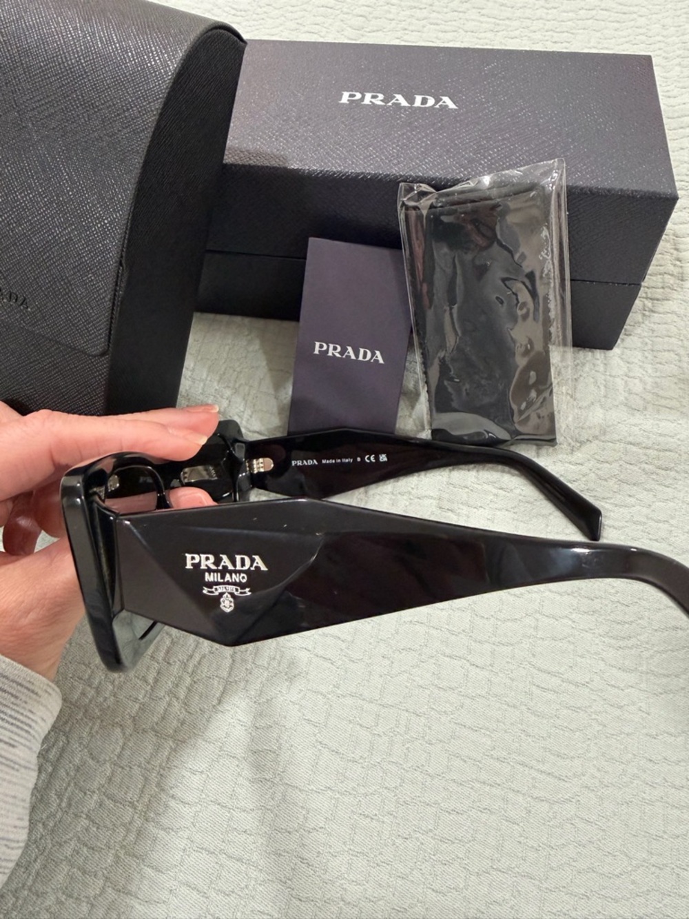 Prada Symbole Butterfly Women's Sunglasses - New in Box - Picture 6 of 9